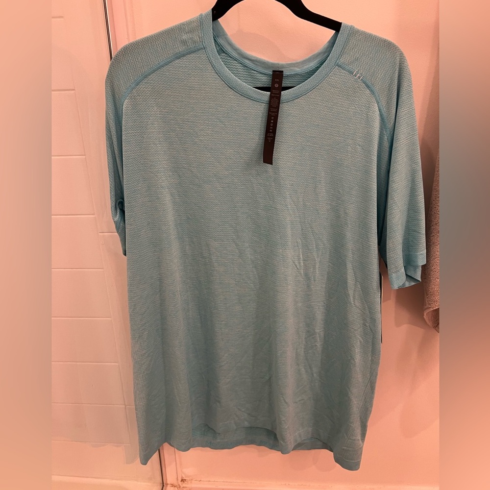 Lululemon Metal Vent Tech SS